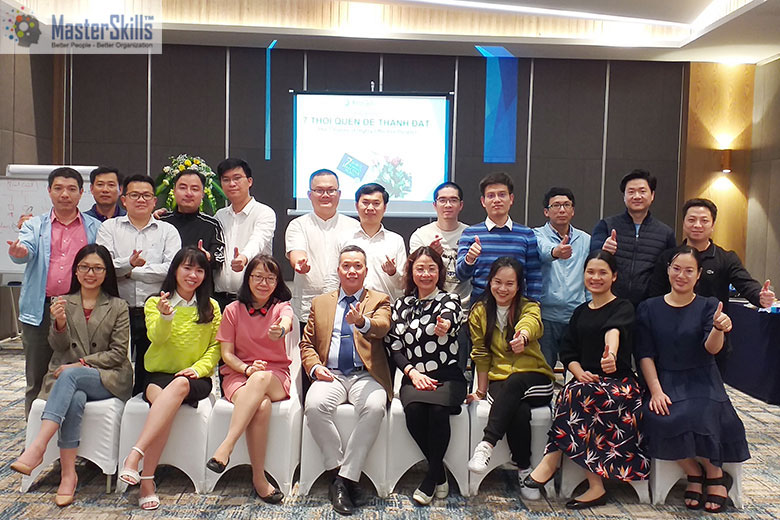 khóa học "7 Thói Quen Thành Đạt " tại MobiFonePlus