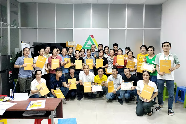 Kỹ Năng Quản Lý & Phát Triển Nhân Viên