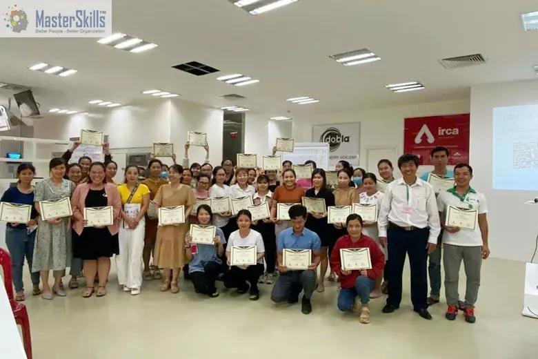 Kỹ Năng Giao Tiếp Cho Đội Ngũ Sản Xuất