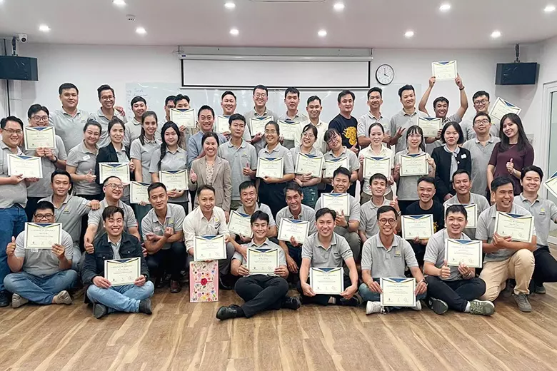 Kỹ Năng Đàm Phán & Giải Quyết Vấn Đề